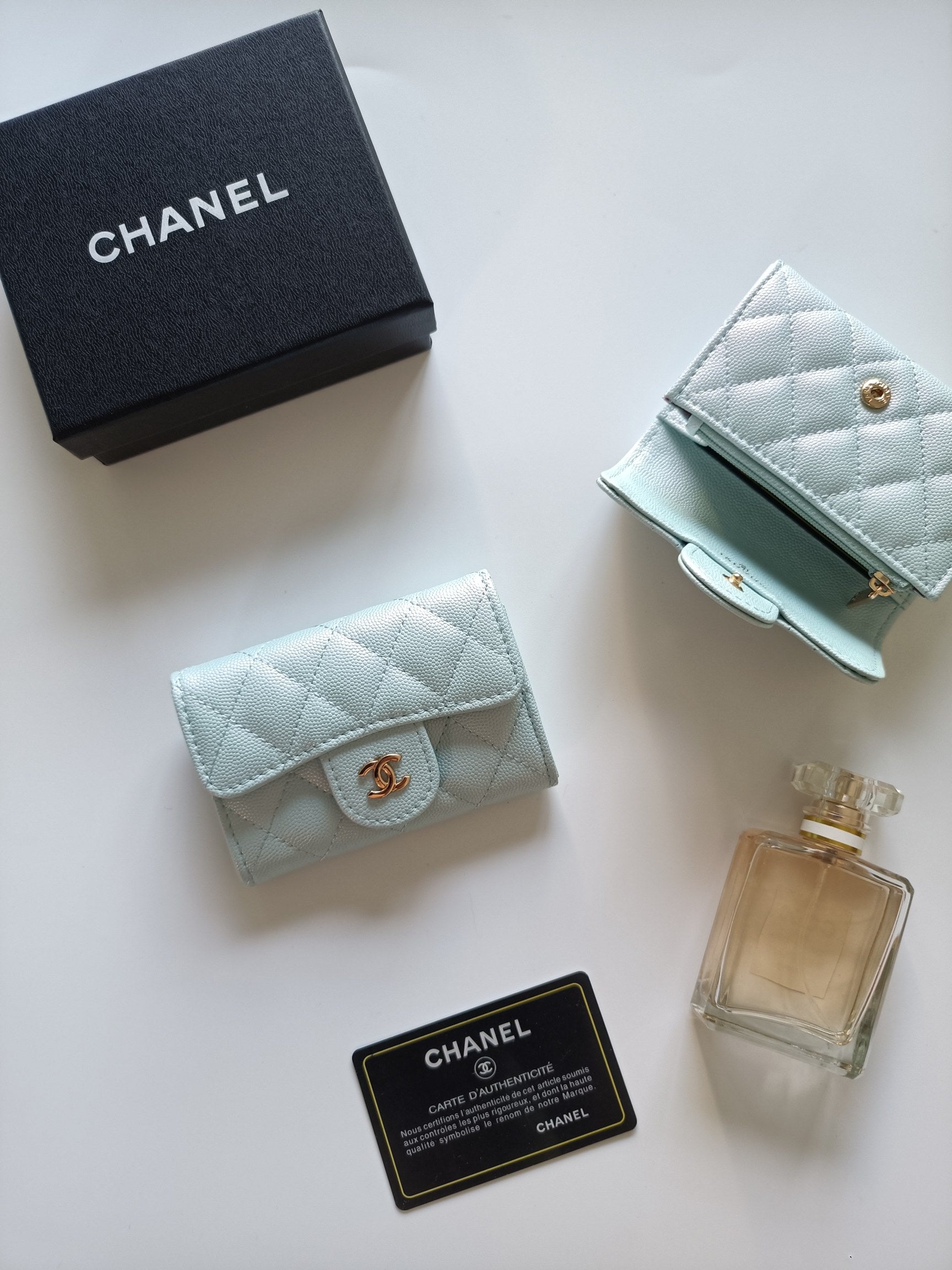 Classic Flap Card Holder