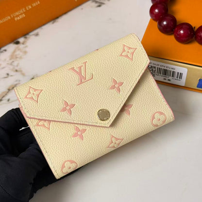 Victorine Wallet Monogram