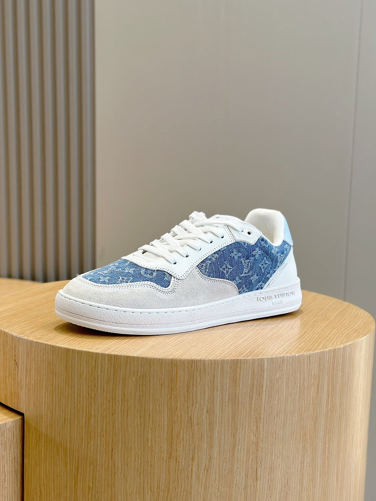 LV Stadium Low Sneaker In Light Blue Denim And White