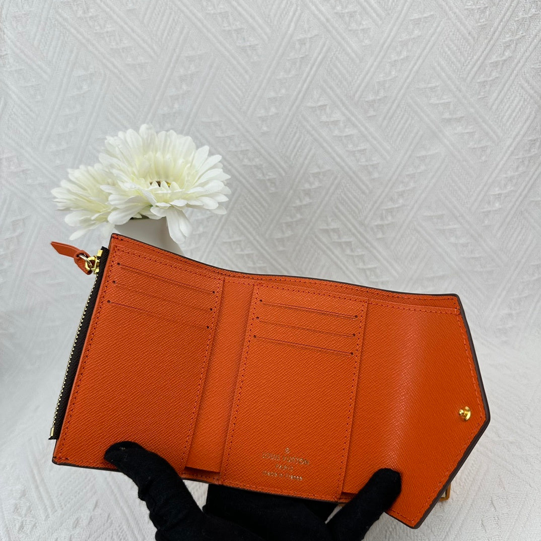 Victorine Wallet