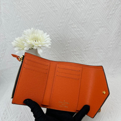 Victorine Wallet