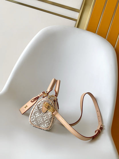 Nano Speedy With Tactile Jacquard Canvas In Soft Peuplier Shade