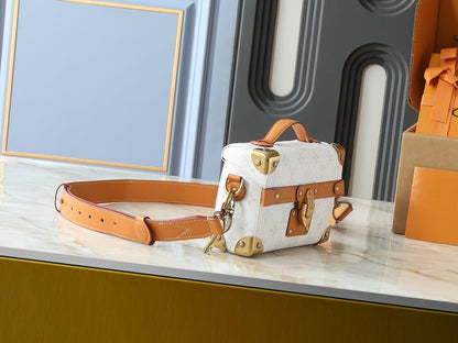 Soul Trunk Handbag