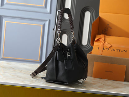 Muria Bucket Bag