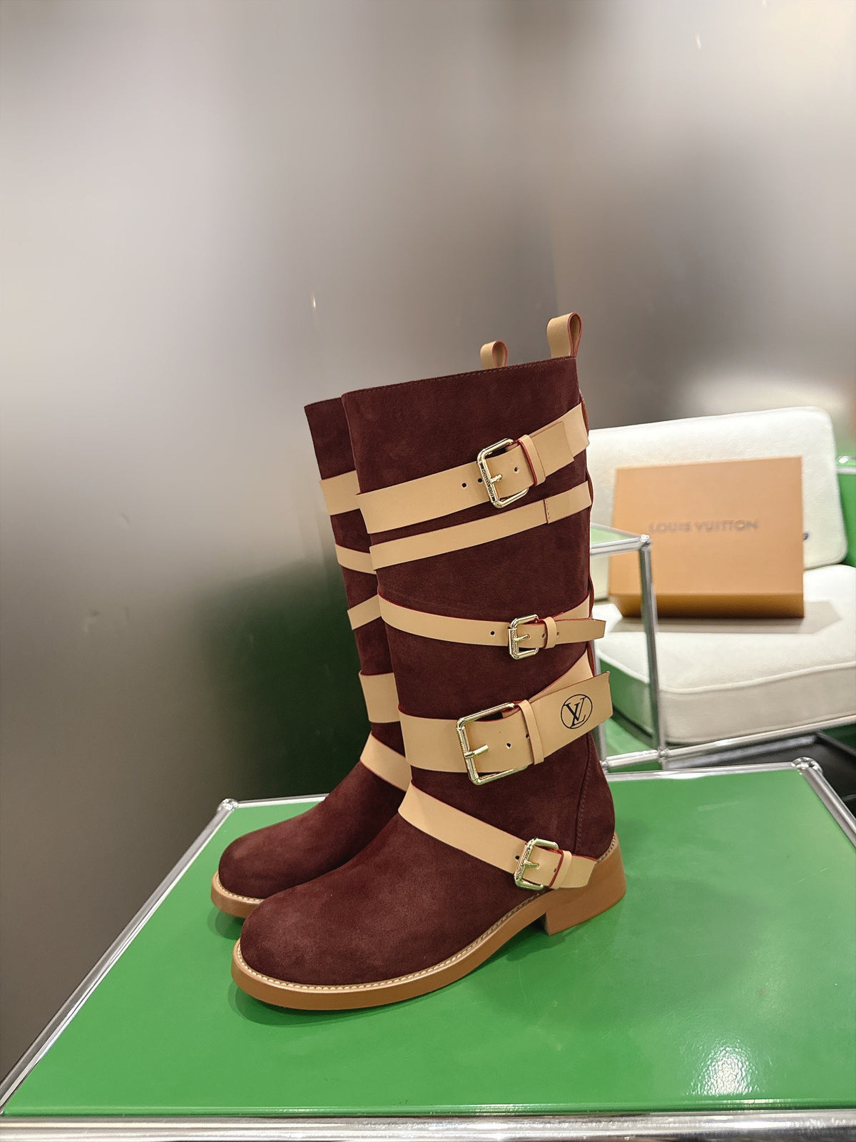 Amiral Flat Boot In Burgundy Color