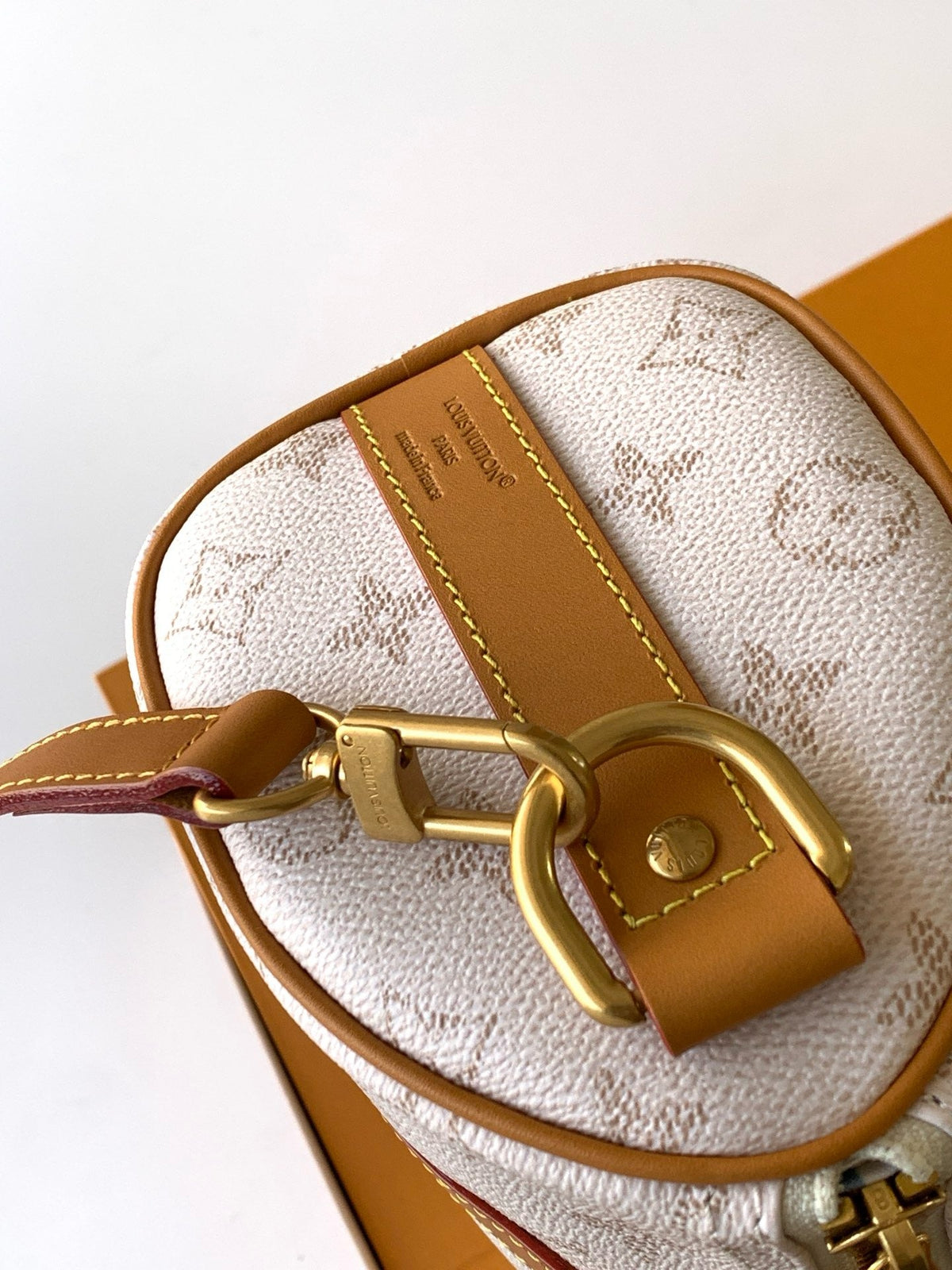 Keepall Bandouliere 25 With White Monogram Coated Canvas