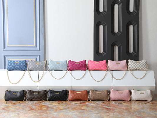 Liv Pochette New Collection