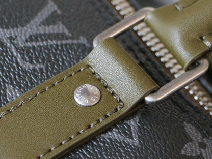 Keepall Bandouliere In Monogram Eclipse Canvas