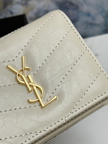 Compact Wallet With Iconic Chevron Quilted Overstiching