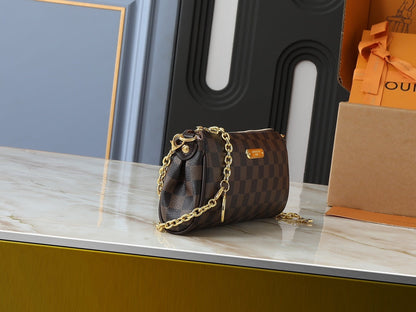 Pochette Eva Clutch