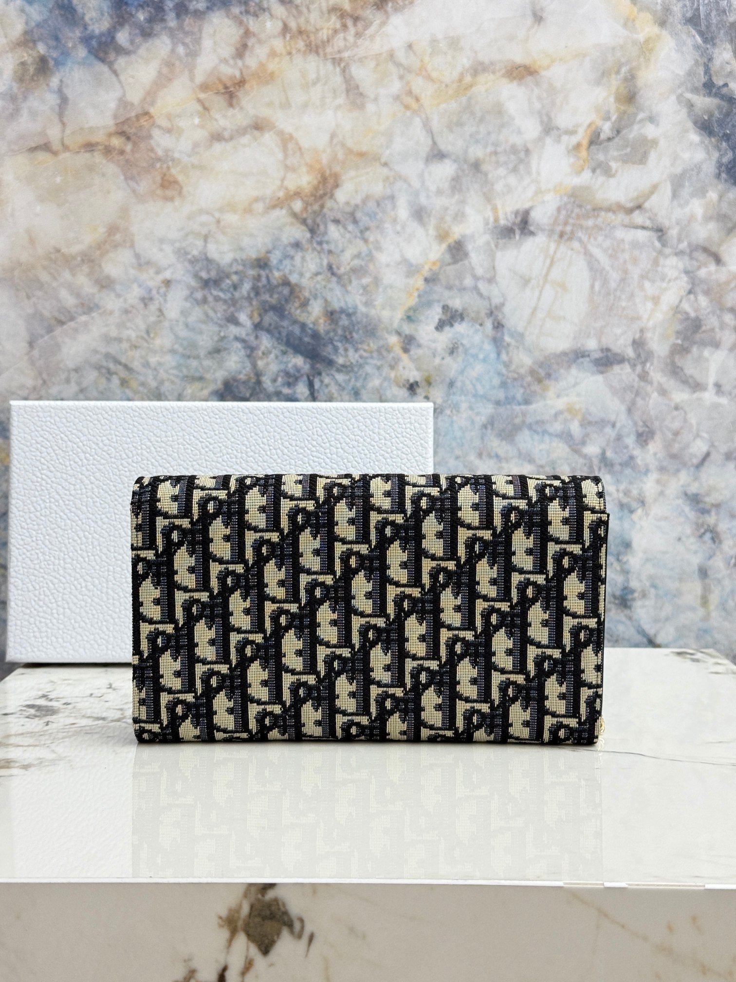 Miss Caro Long Wallet