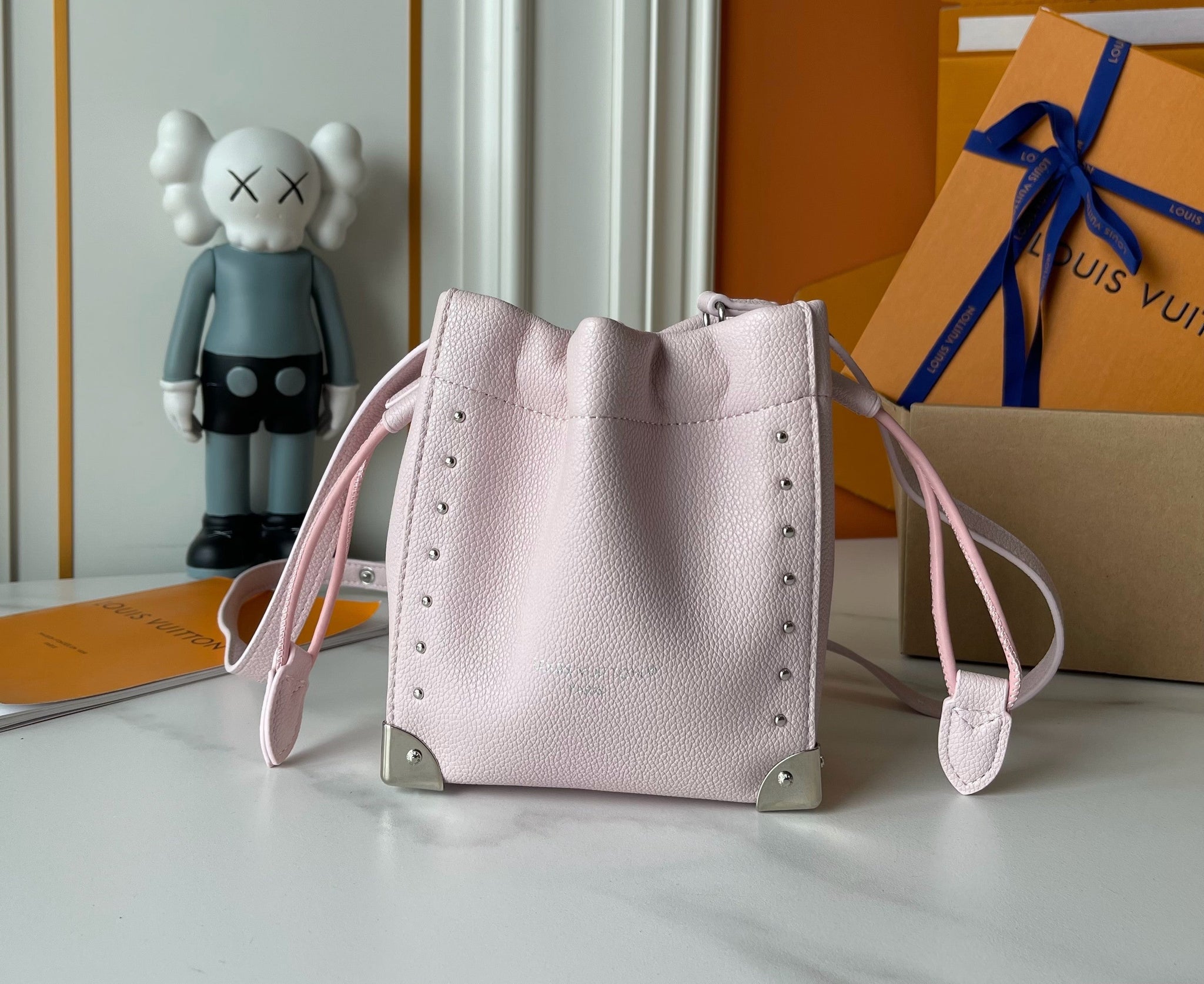 Nano Noe Trunk Bag