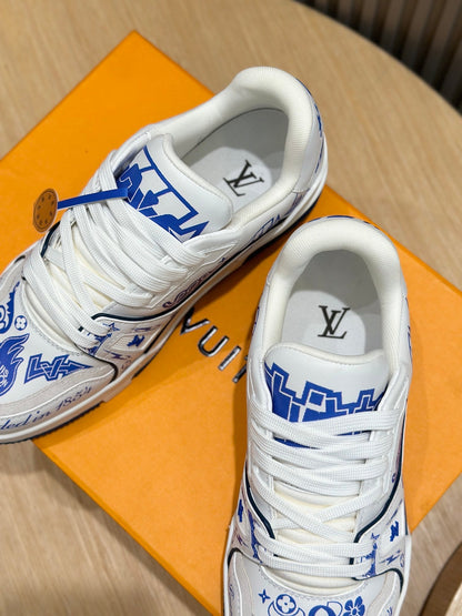 LV White And Blue Graphic Print Low Top Sneakers