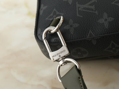 LV Avenue Slingbag PM In Monogram Eclipse