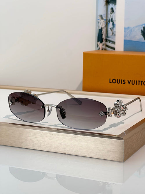 LV Dazzling Oval Sunglasses With Monogram Flower