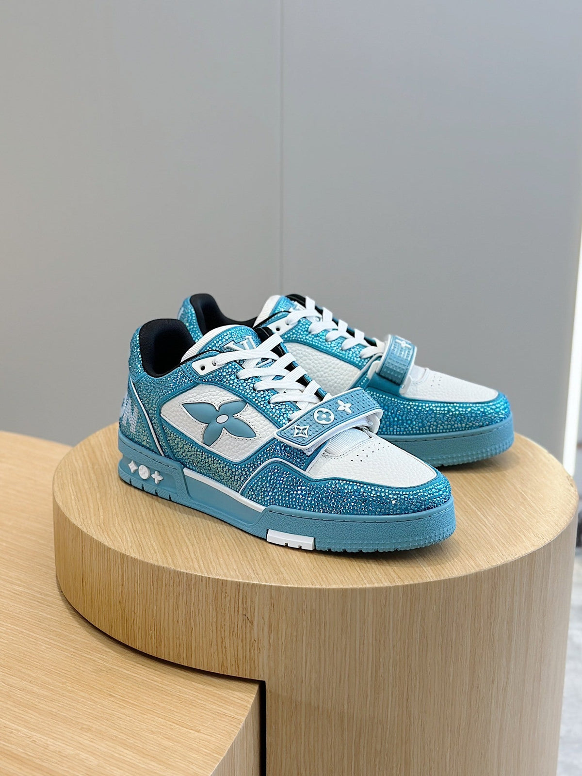 LV Light Blue Trainer Strass Crystal Edition