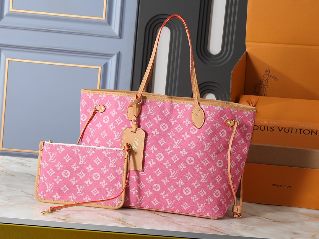 Neverfull Monogram Canvas Women Bag & Pouch