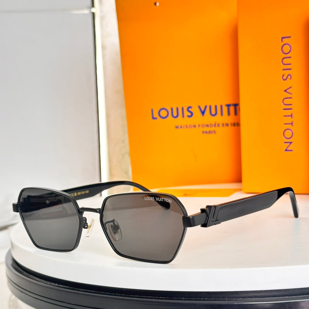 LV Black Geometric Sunglasses