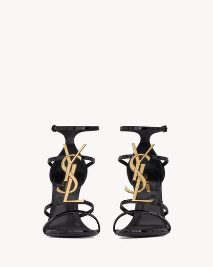 Cassandra sandals in patent leather 10CM