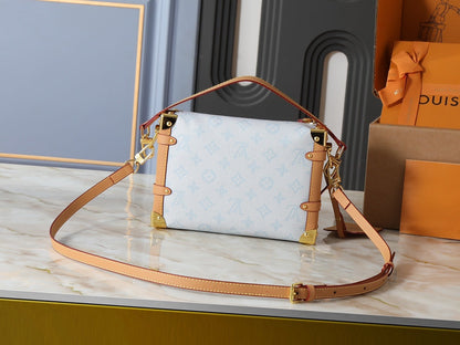 Side Trunk Handbag