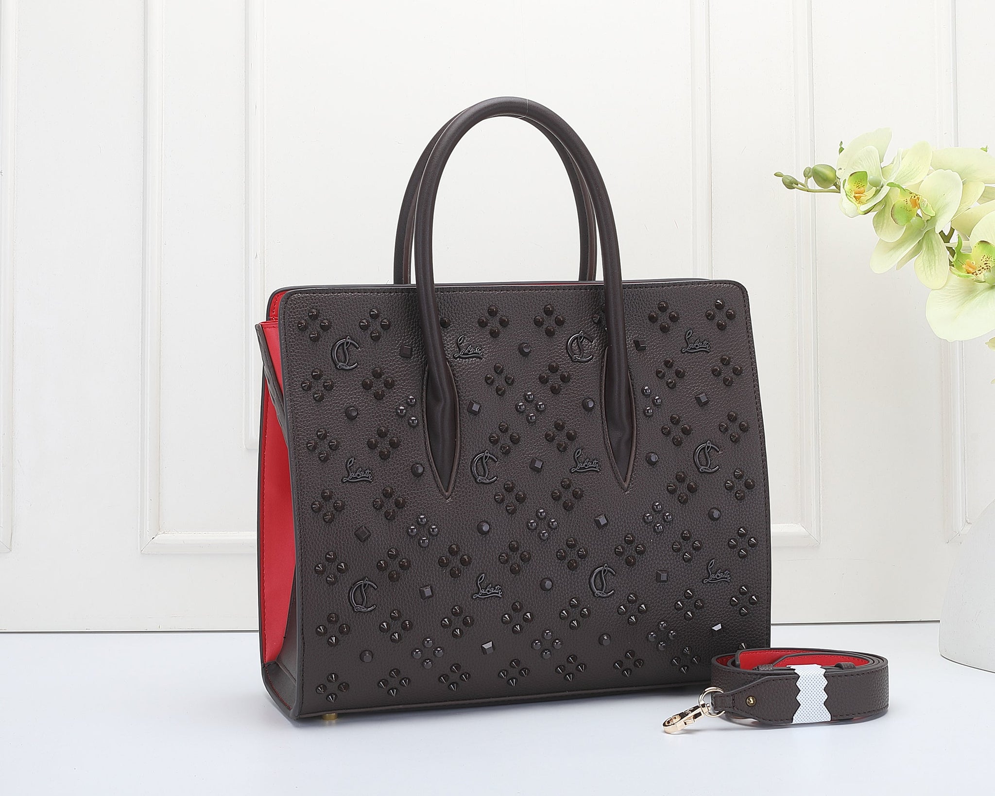 Classic Spikes Handbag