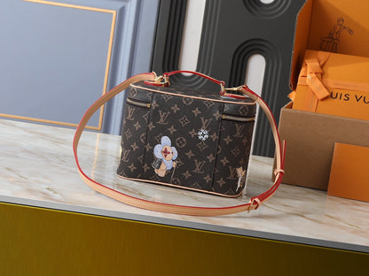Nice Monogram Design Handbag