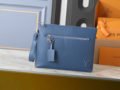 TakeOff Business Pouch