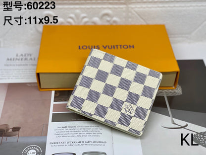 Multiple Wallet