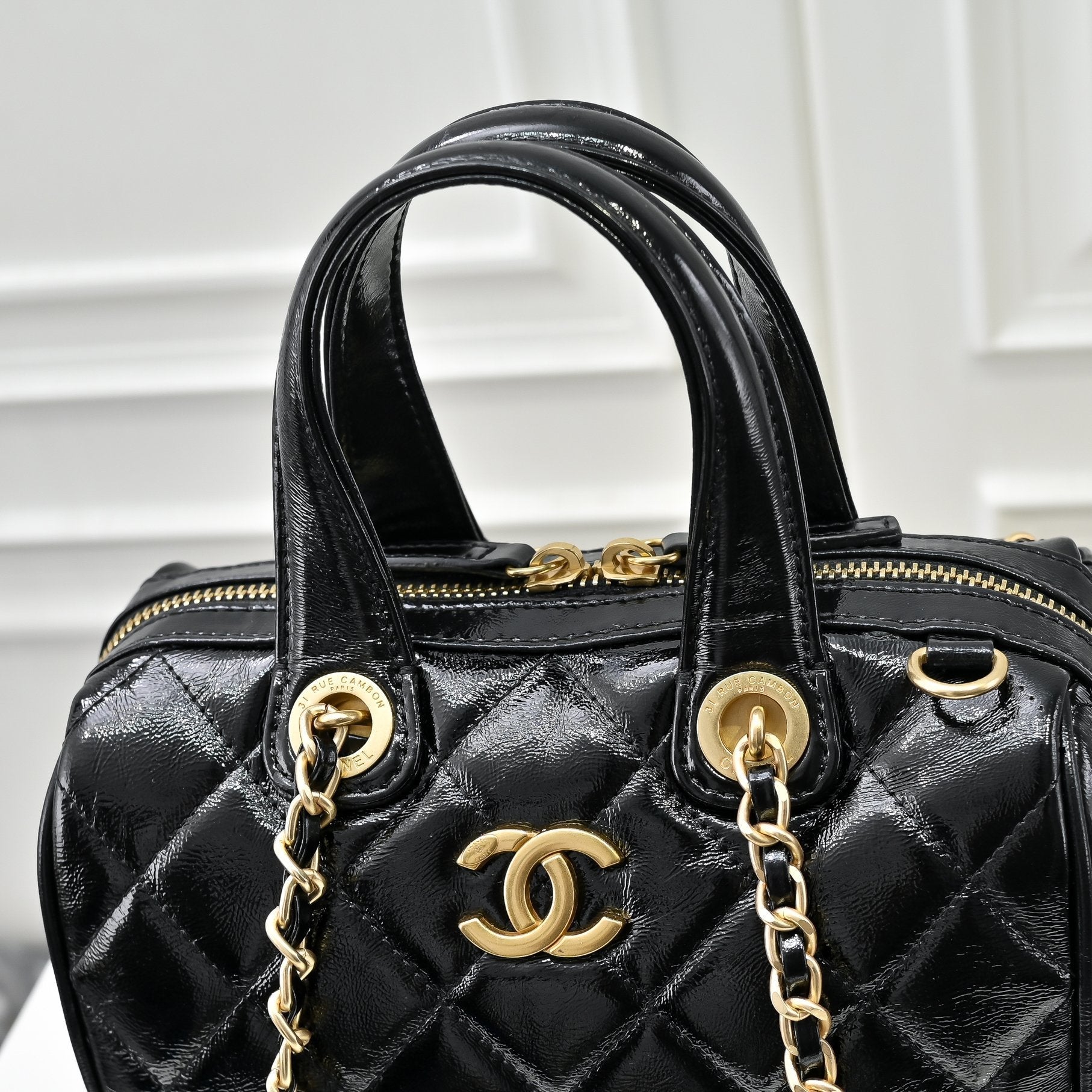Small Bowling Bag In Black & Gold