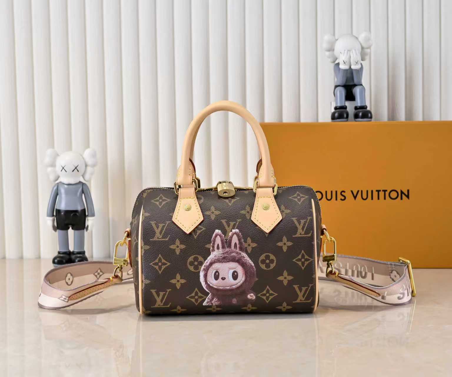 Pop Mart Plush Charm Handbag