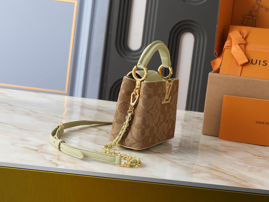Capucines Handbag
