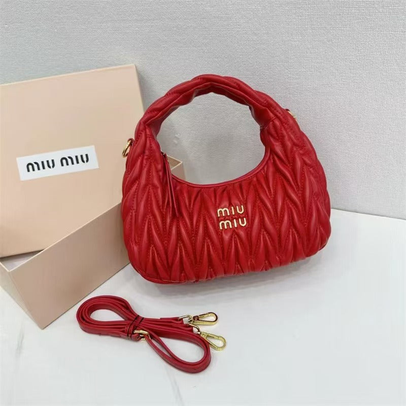 Wander matelassé nappa leather hobo bag Small Size