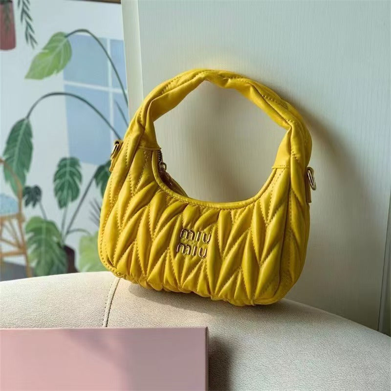 Wander matelassé nappa leather hobo bag Small Size