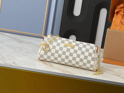 Pochette Eva