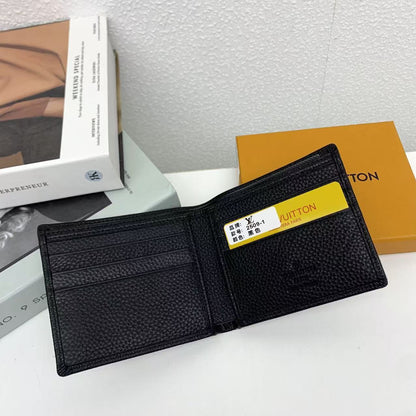 Multiple Wallet Initials