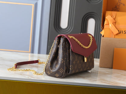 Chain Postman Bag