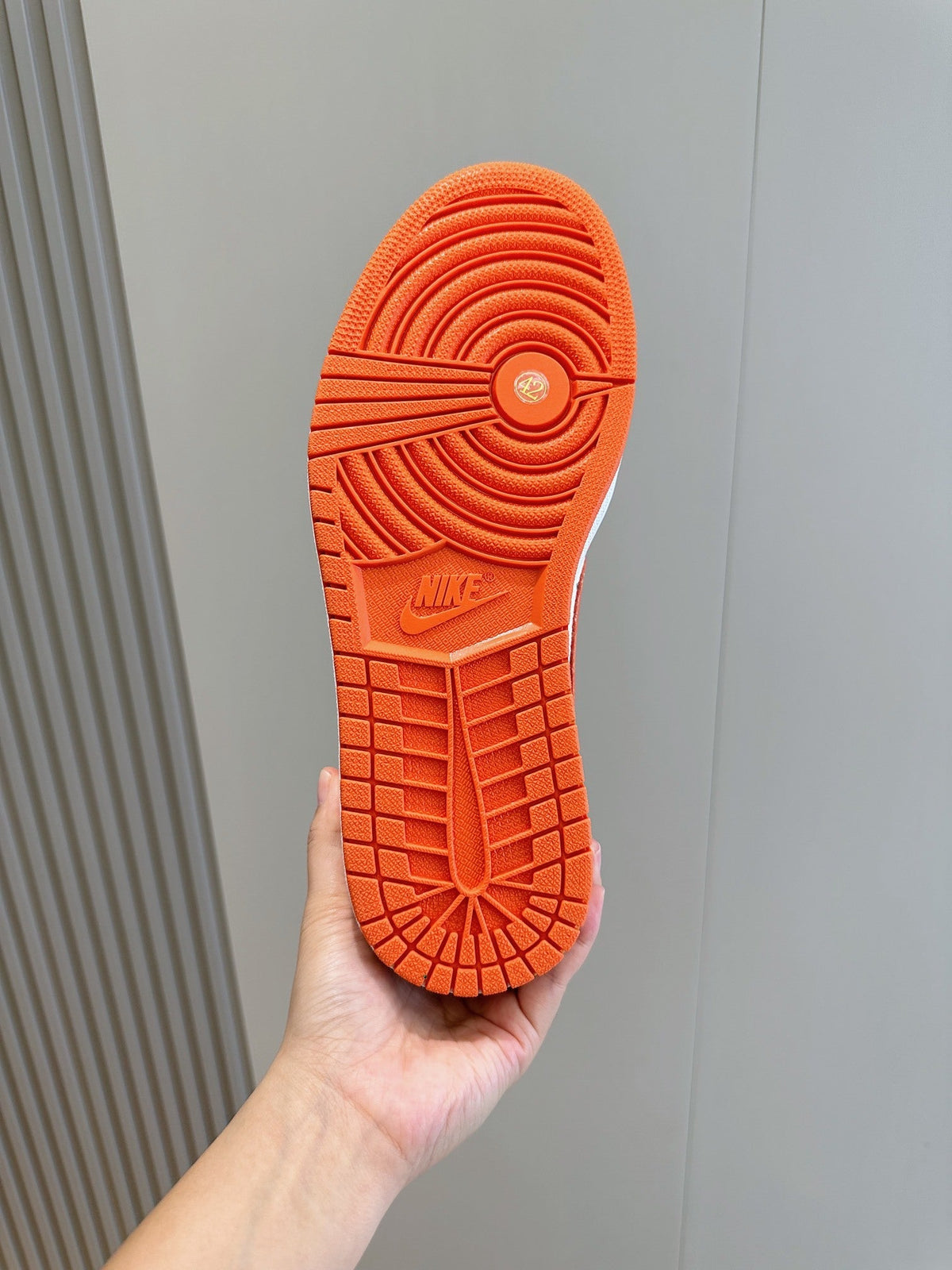 LV Travis Scott-style With Orange And White Monogram Trainer Sneakers
