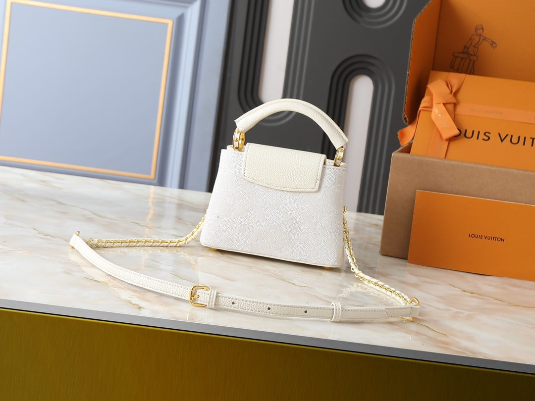 Capucines Handbag