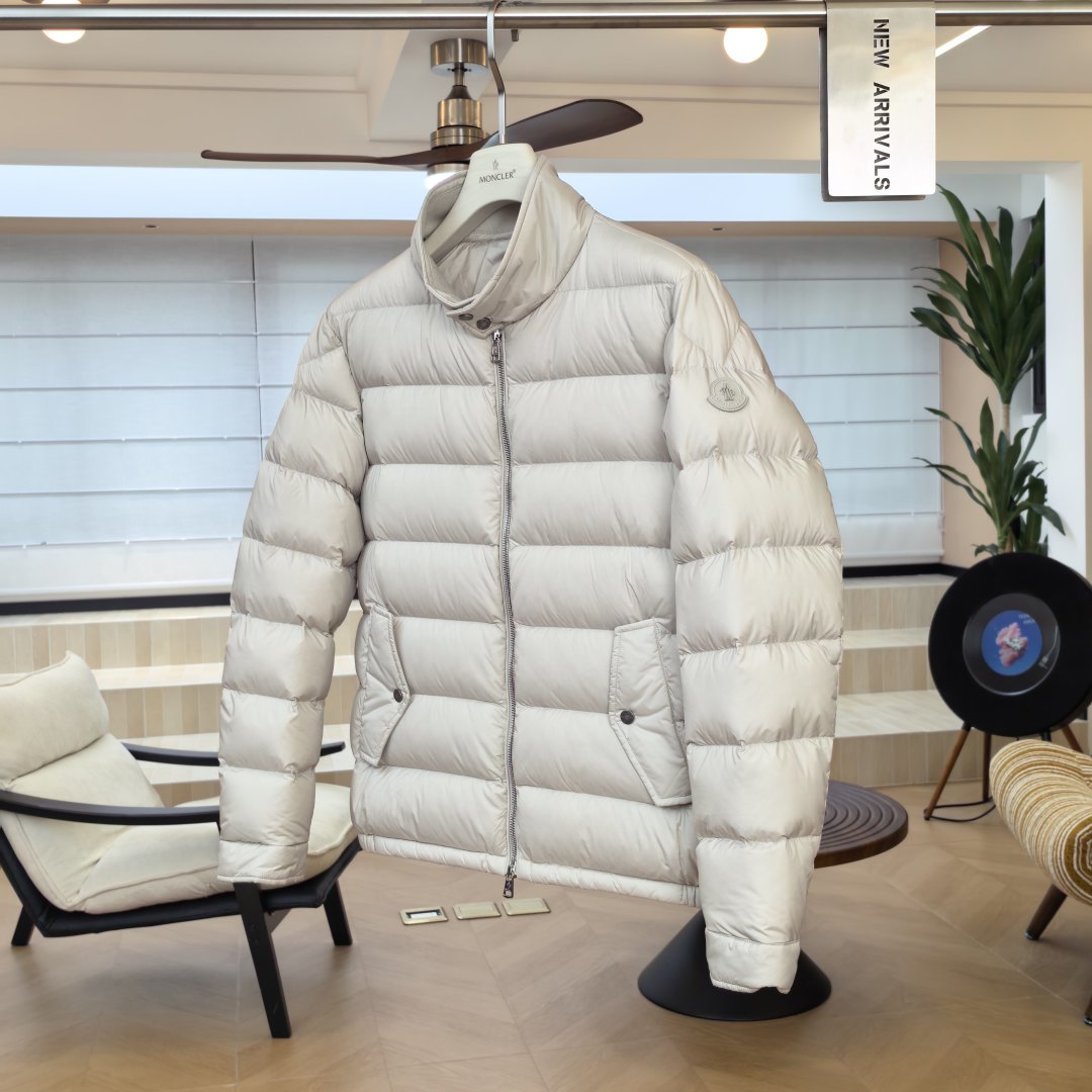 Phrier Down Jacket in Beige