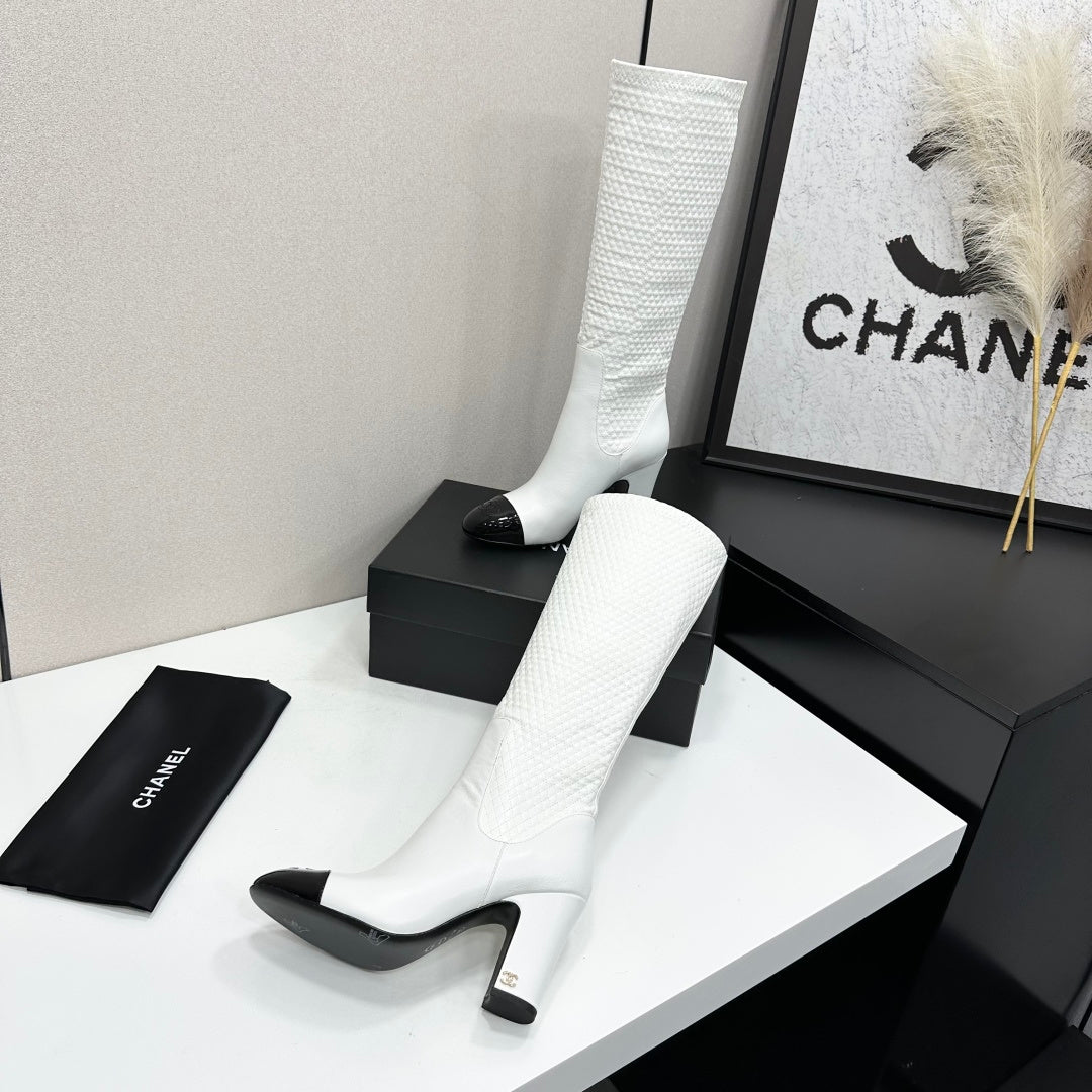 Long Boots In Stretch Lambskin From The Fall-Winter 2026 Collection