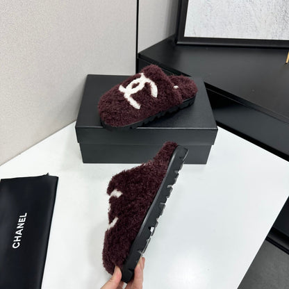Cream Shearling Mule With A Chunky Black Lug Sole