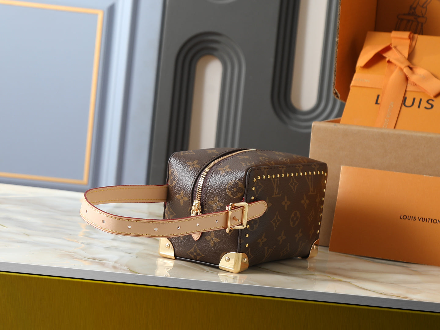 Dopp Kit Trunk Monogram