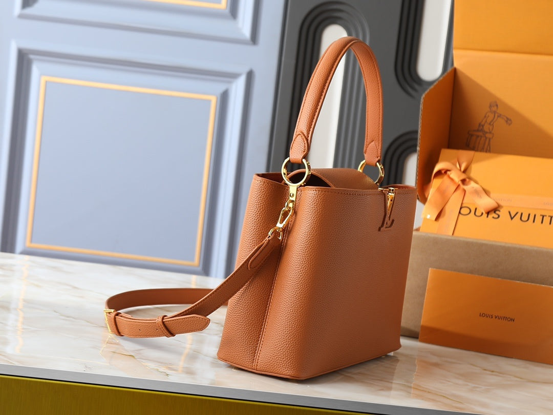 Capucines BB Taurillon Handbag