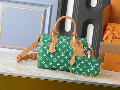 Speedy P9 Bandoulière 30 Handbag & Pouch