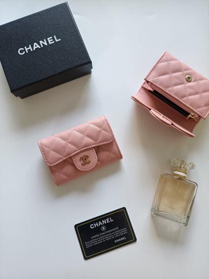Classic Flap Card Holder