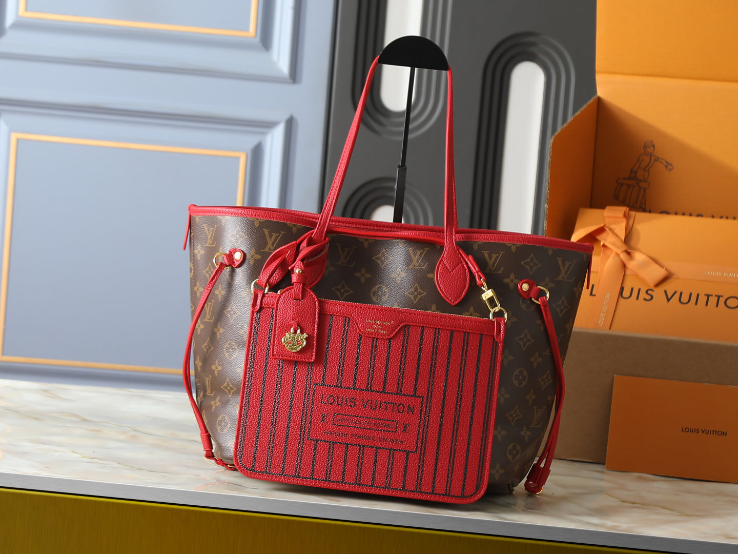 NeverFull Inside Out BB Handbag