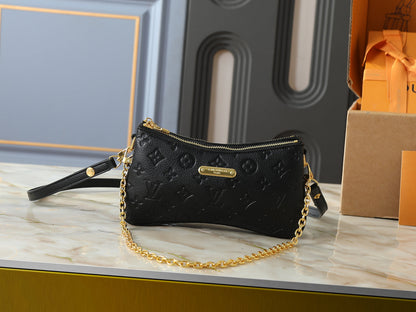 Mini Chain Shoulder Bag