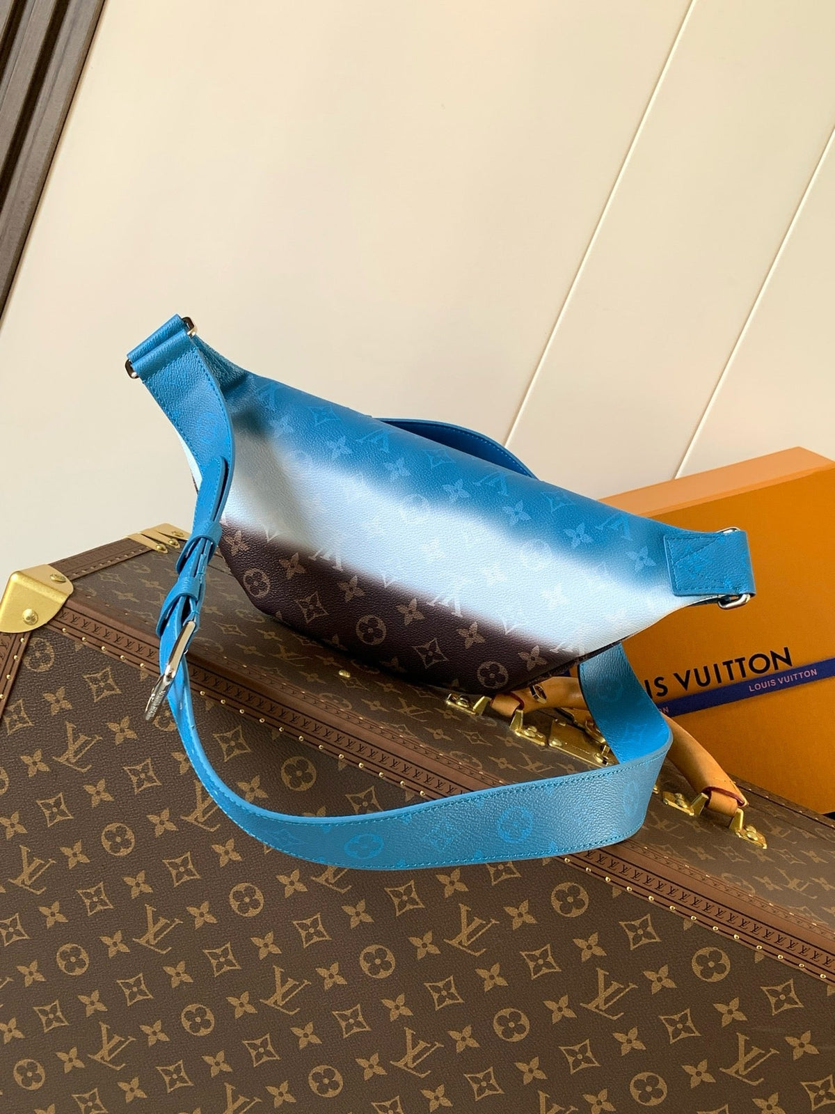 Rush Bumbag With Striking Blue Gradient Finish