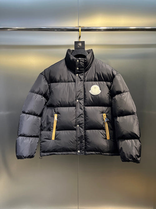 Rodmar Short Down Jacket In Black Colorway
