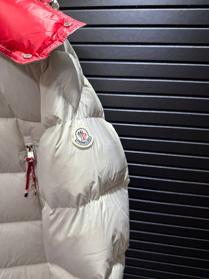 Poirier Puffer Jacket In White And Red